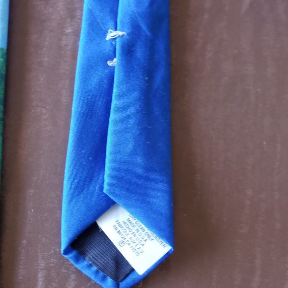 Three Stooges Golf Color Polyester Necktie - Picture 6 of 6